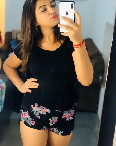 Batiyagarh Escorts