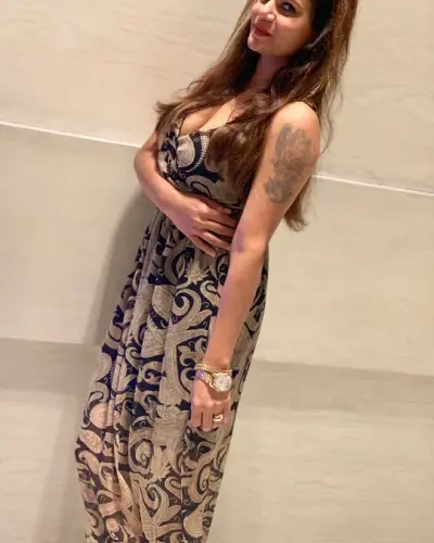 Batiyagarh Escort